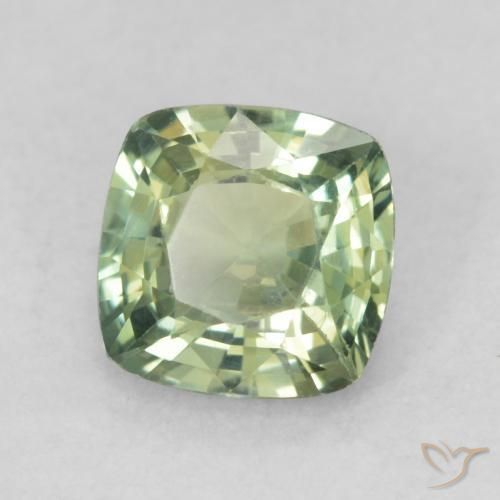 Saphir Vert sauge léger naturelle Coussin, 0.89 ct, VVS-VS