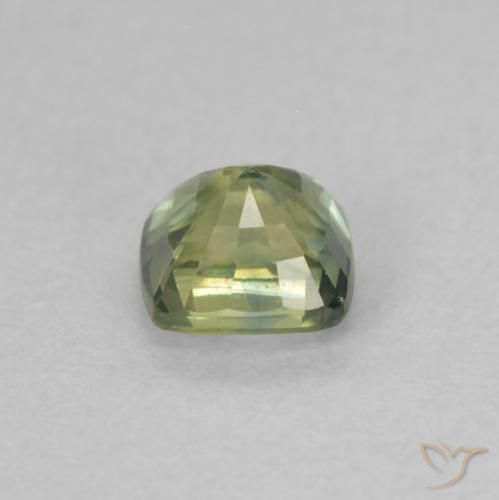 Saphir Vert jaunâtre naturelle Coussin, 0.50 ct, VVS-VS