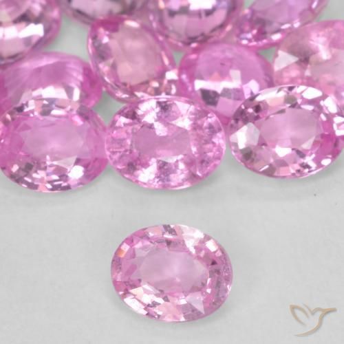 Saphir Rose pourpre royal naturelle ovale, 0.32 ct, VS