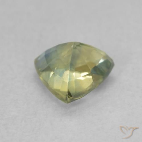 Saphir Multicolore naturelle Trillion, 0.67 ct, VS