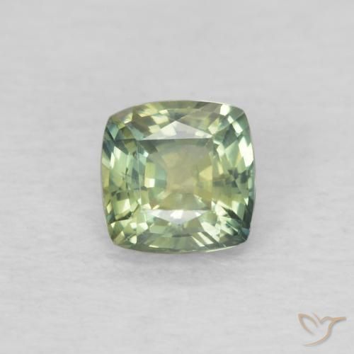 0.45ct Naturel Vert jaunâtre Saphir, Coussin, VVS-VS