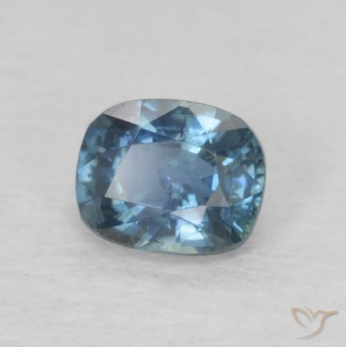 Saphir Bleu marine profond naturelle Coussin, 0.60 ct, VS-SI