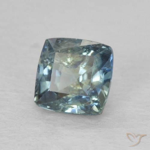 Saphir Bleu vert naturelle Coussin, 0.76 ct, VS-SI