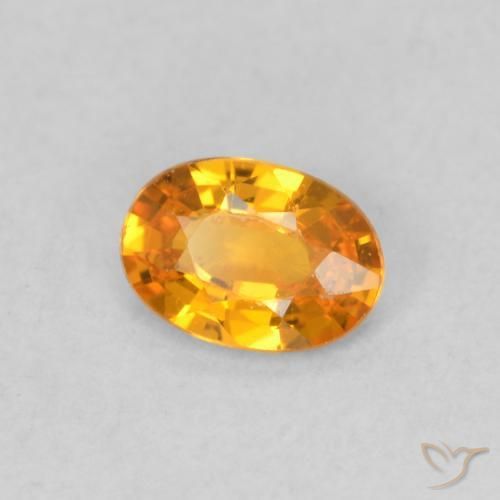 Saphir Orange vif naturelle ovale, 0.50 ct, VVS-VS