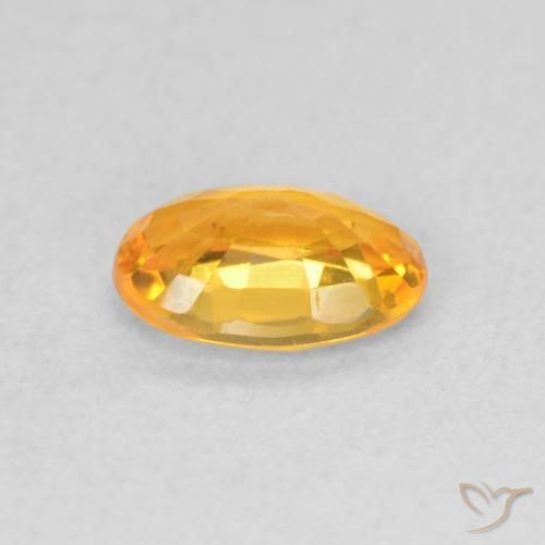 Saphir Orange vif naturelle ovale, 0.66 ct, VVS-VS