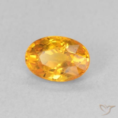 Saphir Orange vif naturelle ovale, 0.74 ct, VVS-VS