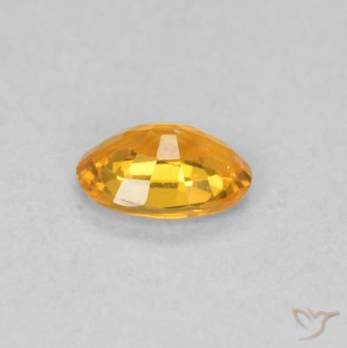 Saphir Abricot orange naturelle ovale, 0.52 ct, VS