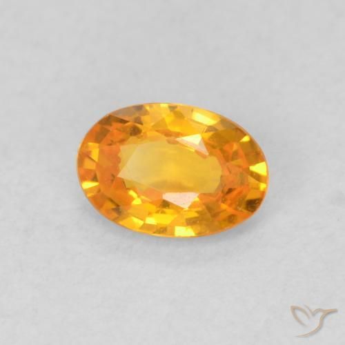 Saphir Orange vif naturelle ovale, 0.61 ct, VVS-VS