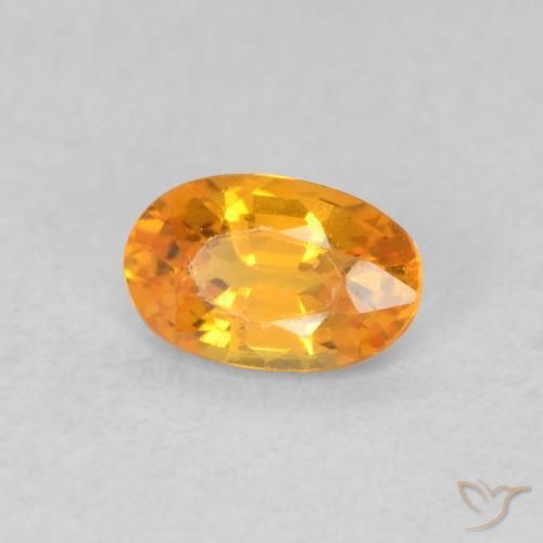 Saphir Orange vif naturelle ovale, 0.59 ct, VVS-VS