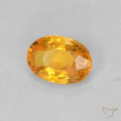 Saphir Orange vif naturelle ovale, 0.63 ct, VVS-VS