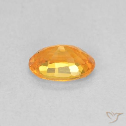 Saphir Orange vif naturelle ovale, 0.52 ct, VVS-VS