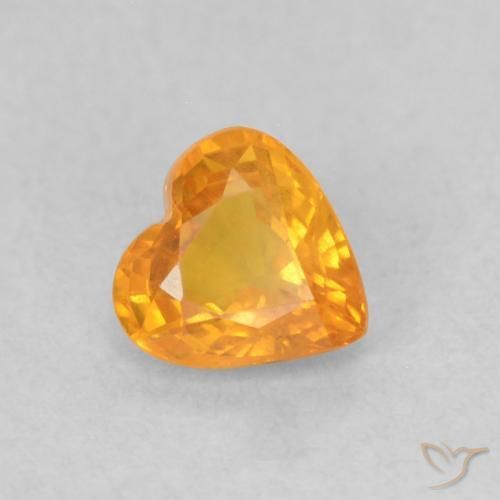 Saphir Orange moyen naturelle Cœur, 0.48 ct, VS