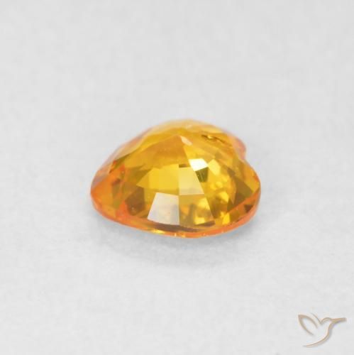 Saphir Orange moyen naturelle Cœur, 0.40 ct, VS