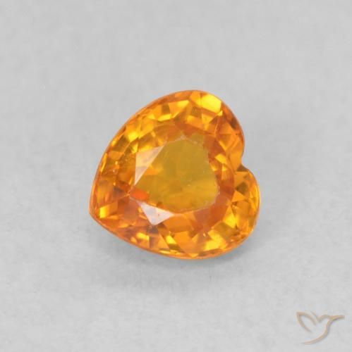 0.54ct Naturel Orange moyen Saphir, Cœur, VS