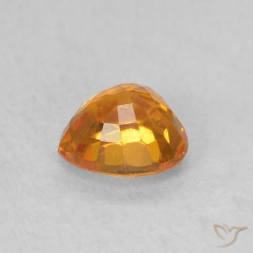 Saphir Orange moyen naturelle Cœur, 0.54 ct, VS
