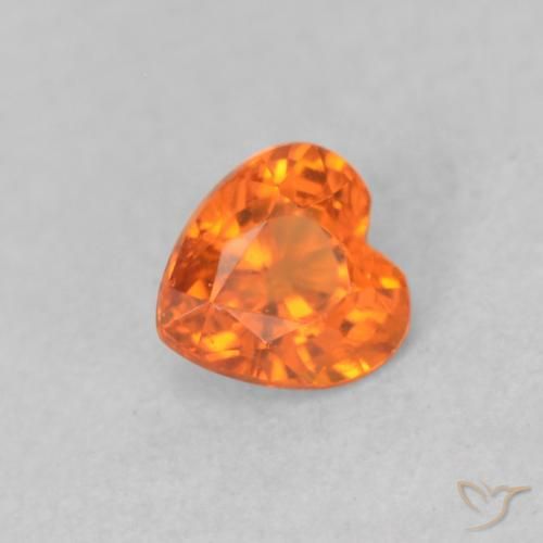 Saphir Orange feu naturelle Cœur, 0.39 ct, VS