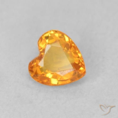 Saphir Abricot orange naturelle Cœur, 0.39 ct, VS