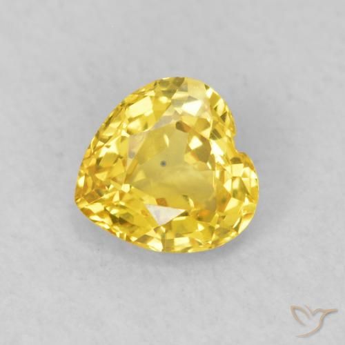 Saphir Jaune moyen naturelle Cœur, 0.48 ct, VS