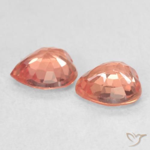 Shop natural 0.79ct Rouge-orange Saphir gems, Cœur, from Tanzanie at GemSelect. In stock, global shipping!
