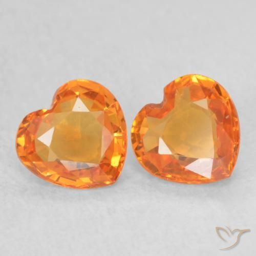 Shop natural 0.76ct Orange vif Saphir gems, Cœur, from Tanzanie at GemSelect. In stock, global shipping!