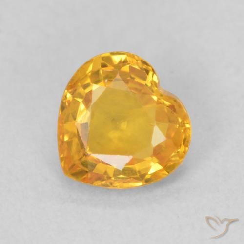 Saphir Doré moyen naturelle Cœur, 0.45 ct, VS