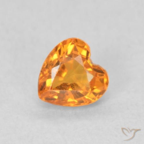 0.38ct Naturel Abricot orange Saphir, Cœur, VS
