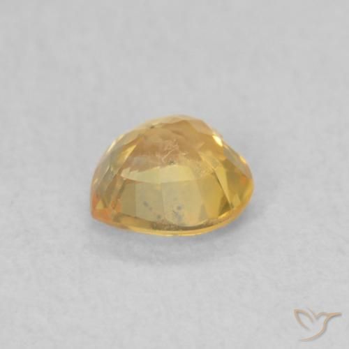 Saphir Doré vif naturelle Cœur, 0.44 ct, VS
