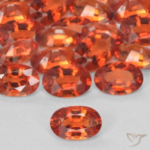 0.53ct Naturel Orange feu Saphir, ovale, VS