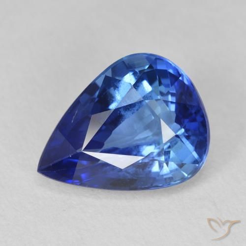 Saphir Bleu foncé moyen naturelle En forme de poire, 3.55 ct, VVS-VS