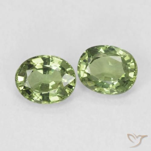 Shop natural 0.83ct Vert chaud Saphir gems, ovale, from Madagascar at GemSelect. In stock, global shipping!