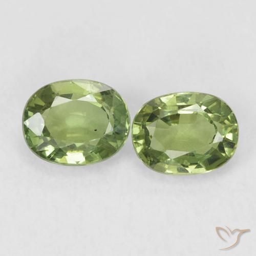 1.05ctw Naturel Vert chaud Saphir, ovale, VVS-VS