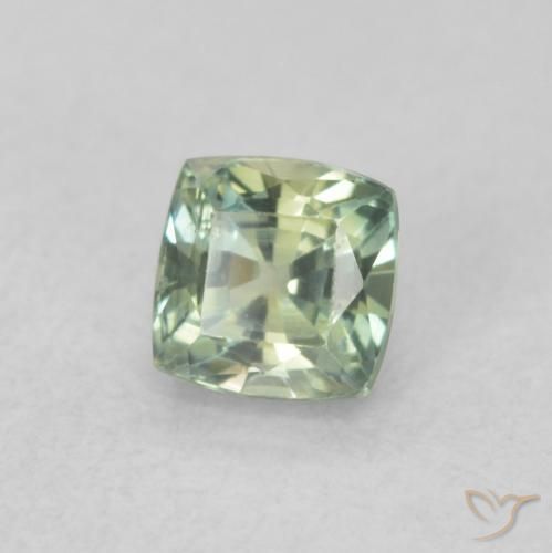 Saphir Medium Light-Green naturelle Coussin, 0.57 ct, VS