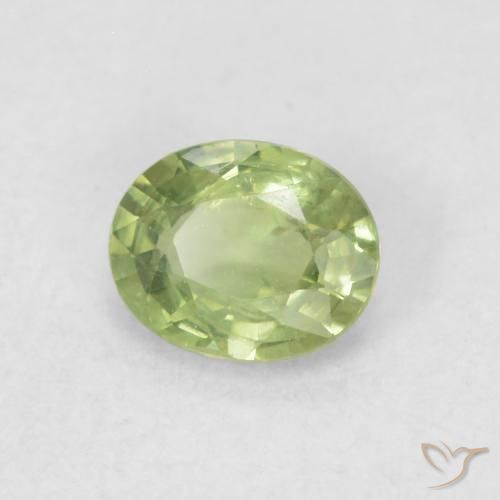 Saphir Vert vif et léger naturelle ovale, 0.42 ct, VVS-VS