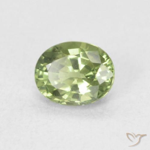 Saphir Vert moyen naturelle ovale, 0.52 ct, VVS-VS