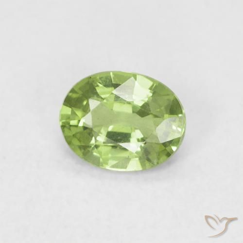 Saphir Vert poire naturelle ovale, 0.44 ct, VVS-VS