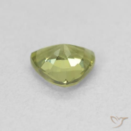 Saphir Vert jaunâtre naturelle Trillion, 0.41 ct, VVS