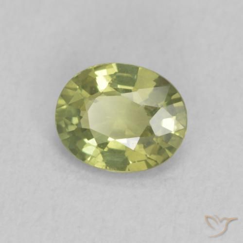 Saphir Vert terreux léger naturelle ovale, 0.46 ct, VVS-VS