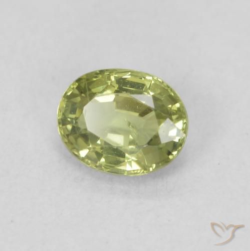Saphir Vert clair naturelle ovale, 0.45 ct, VS
