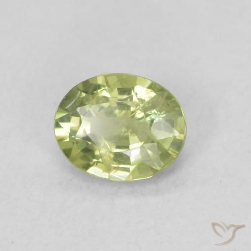 Saphir Vert forêt chaud naturelle ovale, 0.43 ct, VS