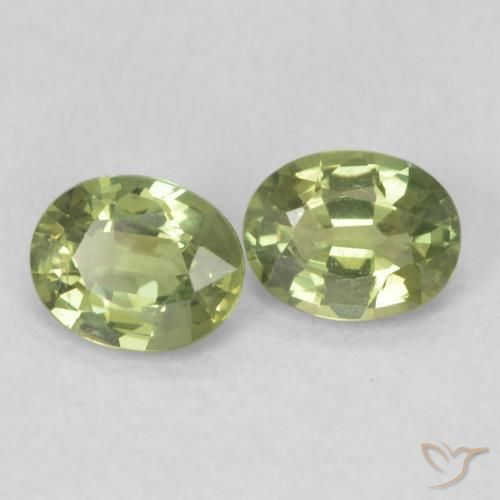 Shop natural 0.87ct Vert forêt léger Saphir gems, ovale, from Madagascar at GemSelect. In stock, global shipping!