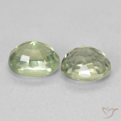 Shop natural 1.23ct Vert poire pâle Saphir gems, ovale, from Madagascar at GemSelect. In stock, global shipping!