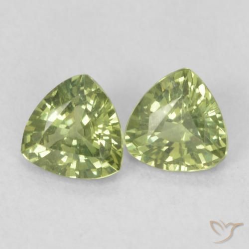 Shop natural 0.68ct Vert terre Saphir gems, Trillion, from Madagascar at GemSelect. In stock, global shipping!