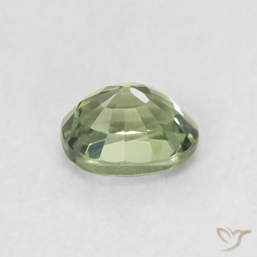 Saphir Vert grisâtre naturelle ovale, 0.66 ct, VVS