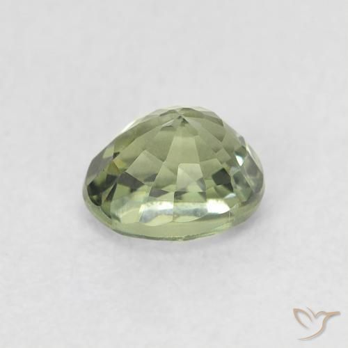 Saphir Vert forêt léger naturelle ovale, 0.68 ct, VVS
