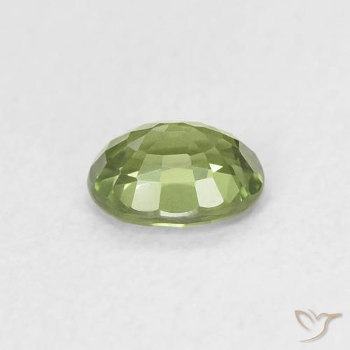 Saphir Vert forêt léger naturelle ovale, 0.44 ct, VS
