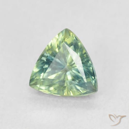 Saphir Vert clair naturelle Trillion, 0.79 ct, VVS