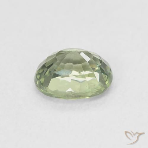 Saphir Vert sauge naturelle ovale, 0.60 ct, VVS-VS