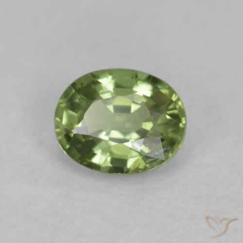 Saphir Olive verte naturelle ovale, 0.43 ct, VS