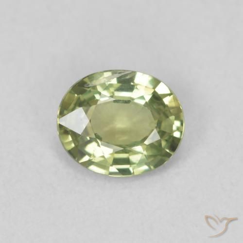 Saphir Vert moyen naturelle ovale, 0.40 ct, VS