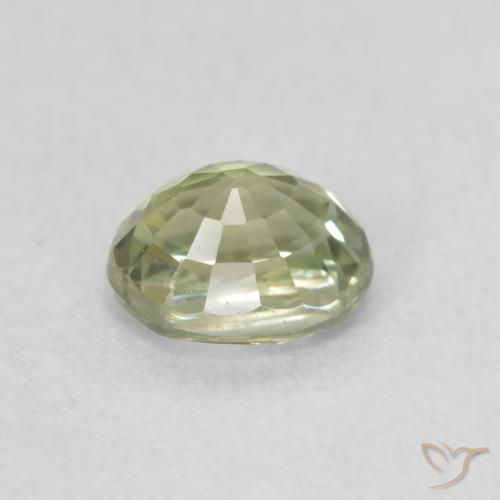 Saphir Medium Dark-Green naturelle ovale, 0.57 ct, VVS